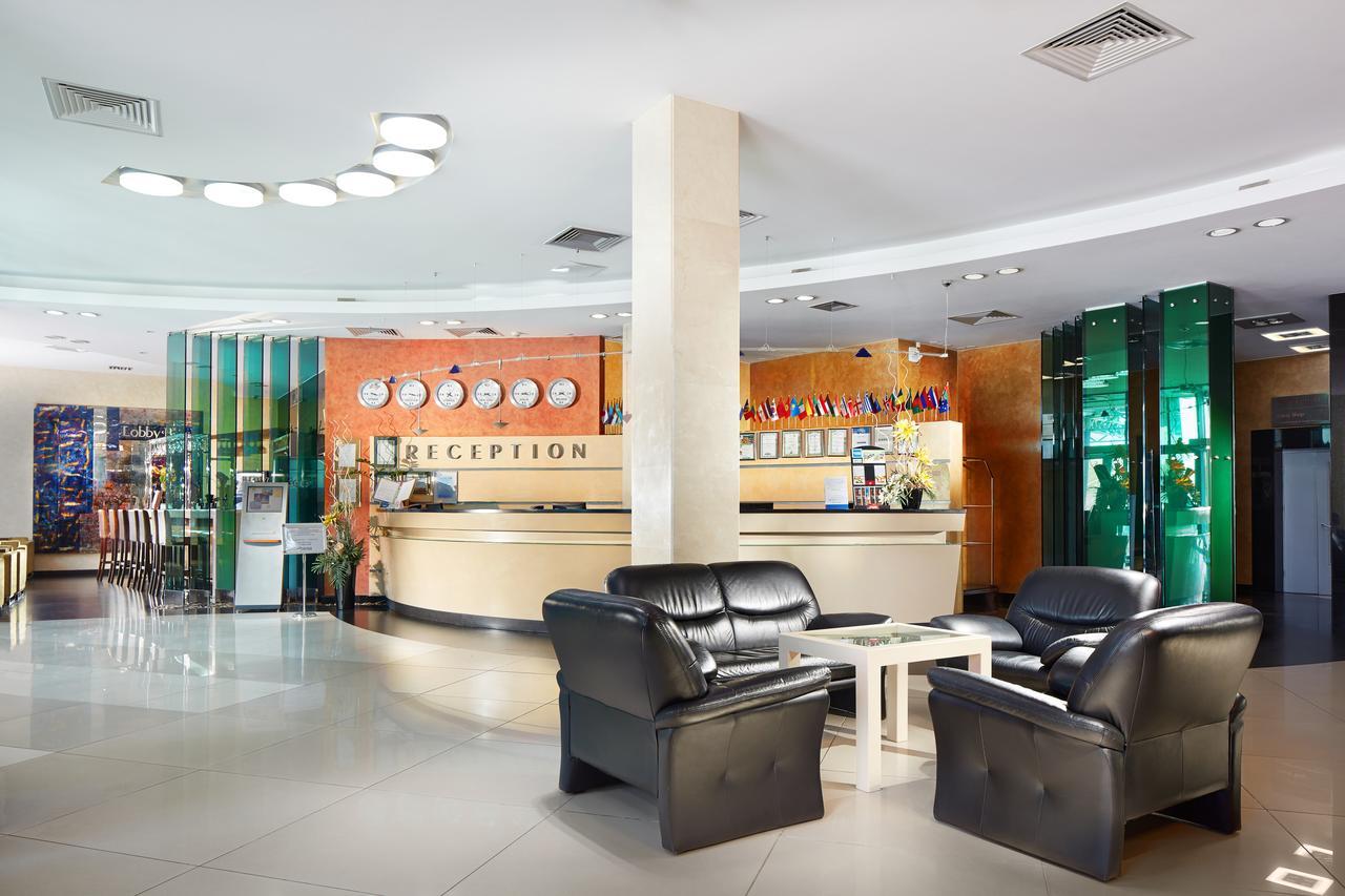 Victoria Hotel&Business centre Minsk Exterior foto